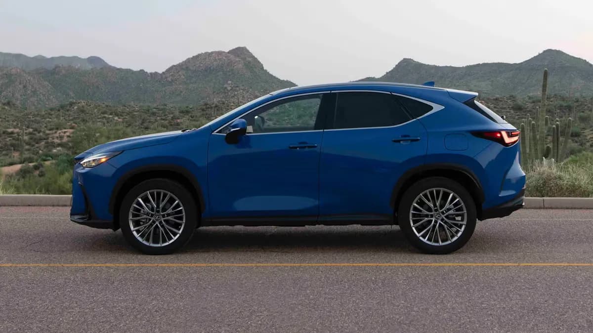 Lexus NX Hybrid – photo 6