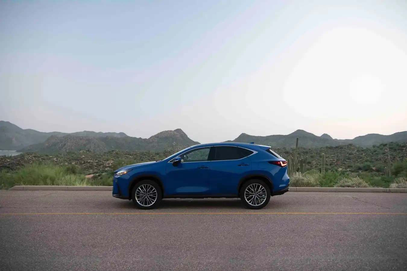 Lexus NX Hybrid – photo 7