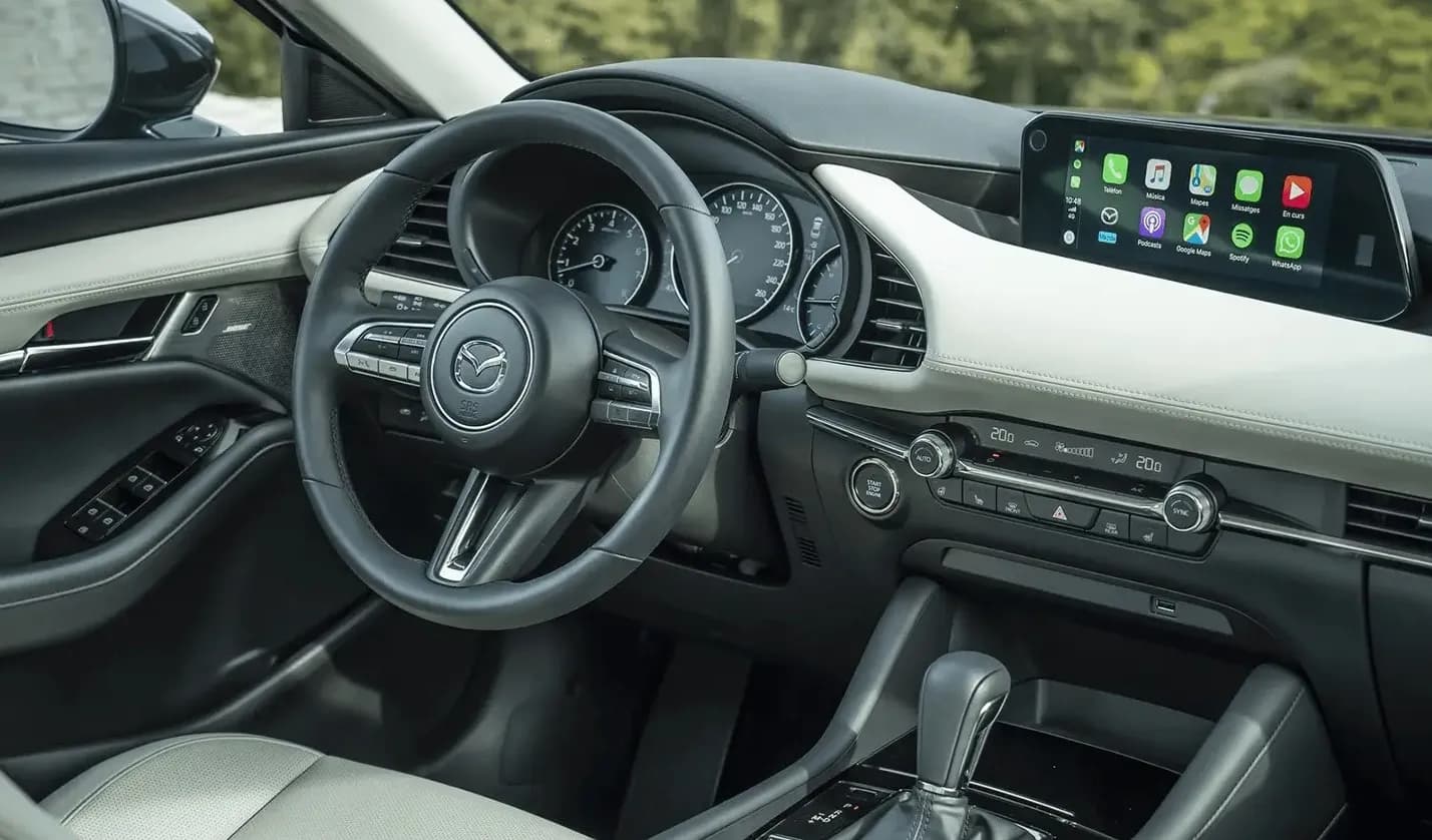 Mazda 3 Hatchback – photo 3