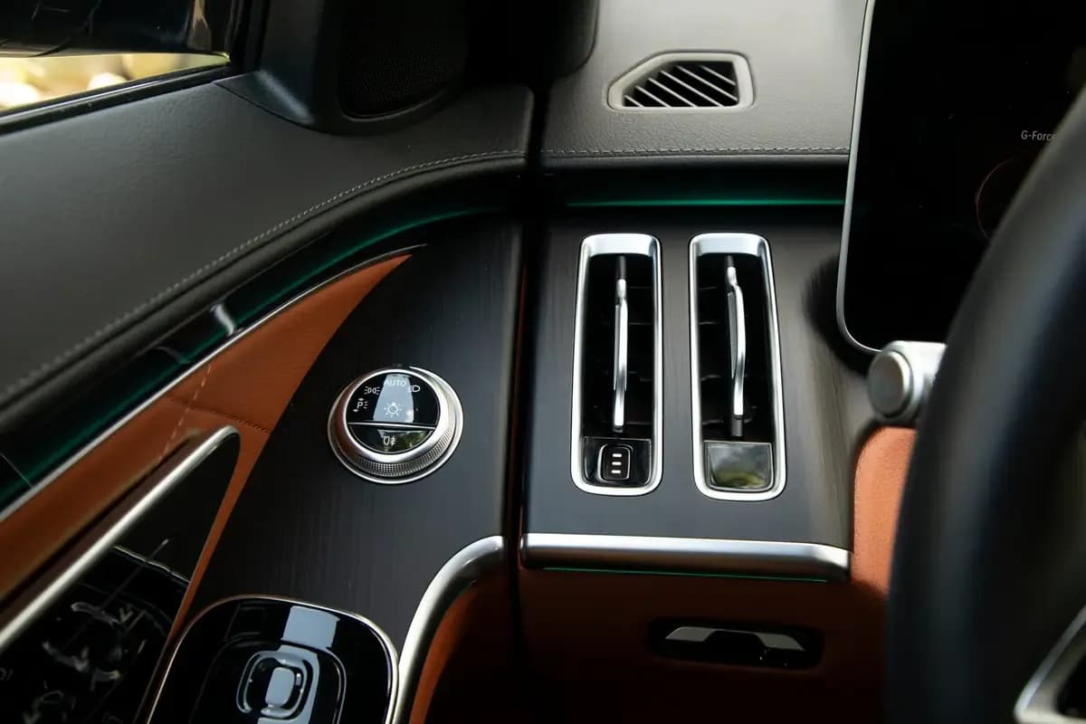 Mercedes-Benz S Class – photo 5