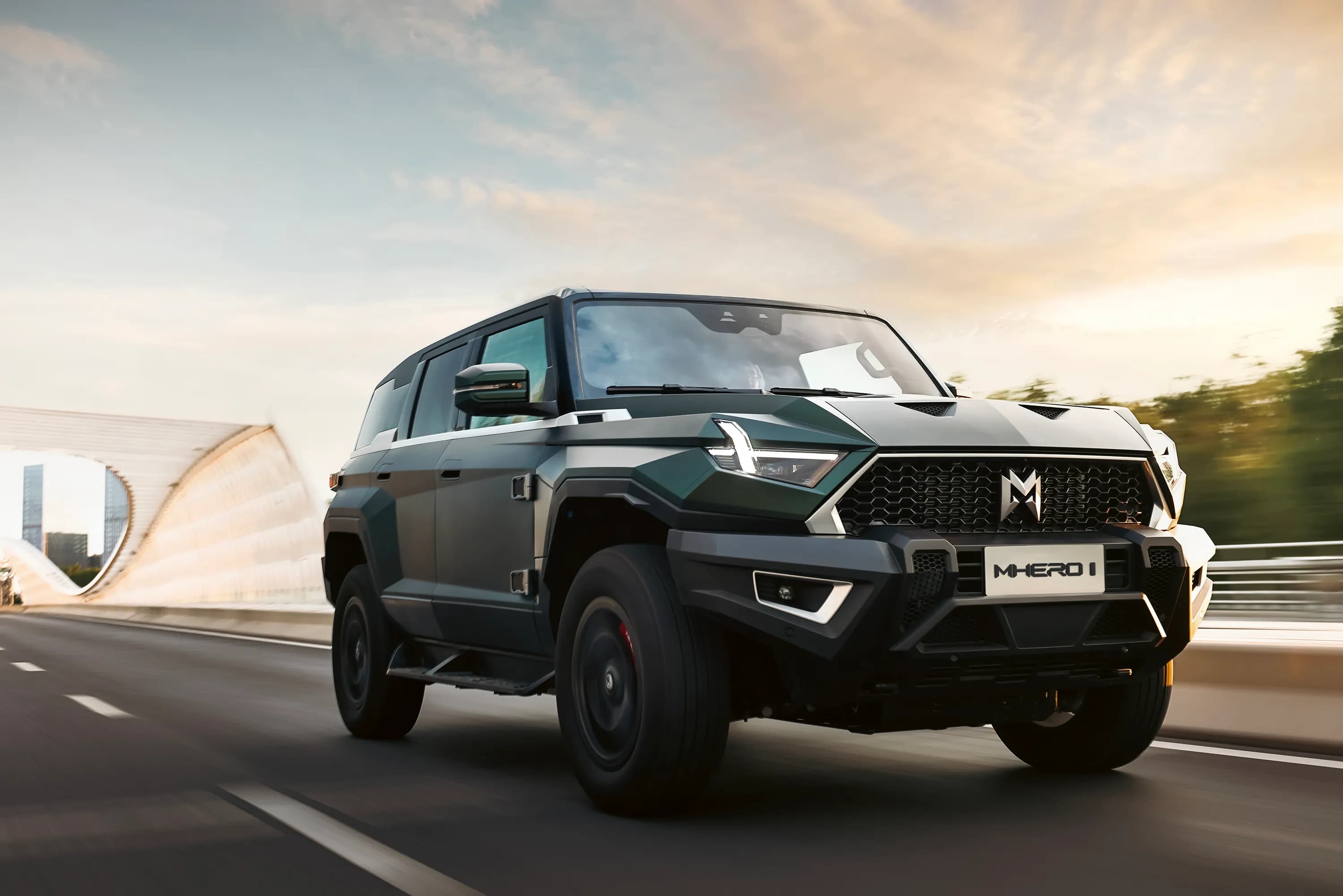 M-Hero 1 – photo 3