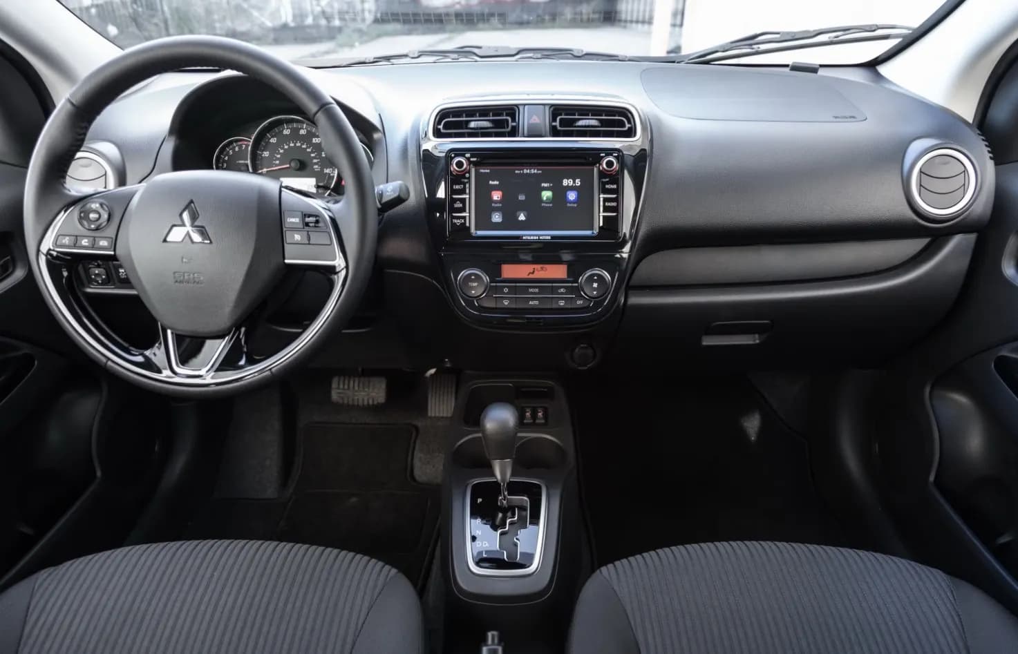 Mitsubishi Mirage – photo 6