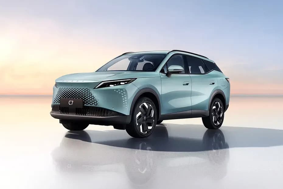 2026 Omoda C7