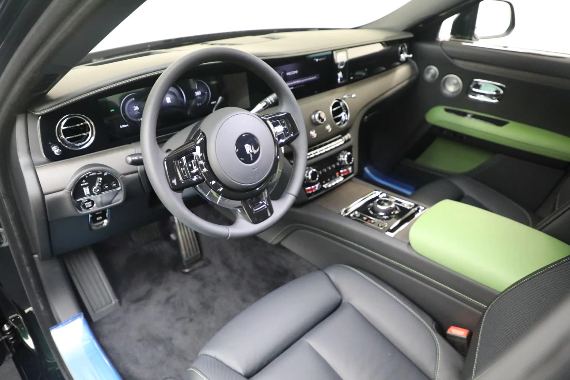 Rolls-Royce Ghost – photo 7