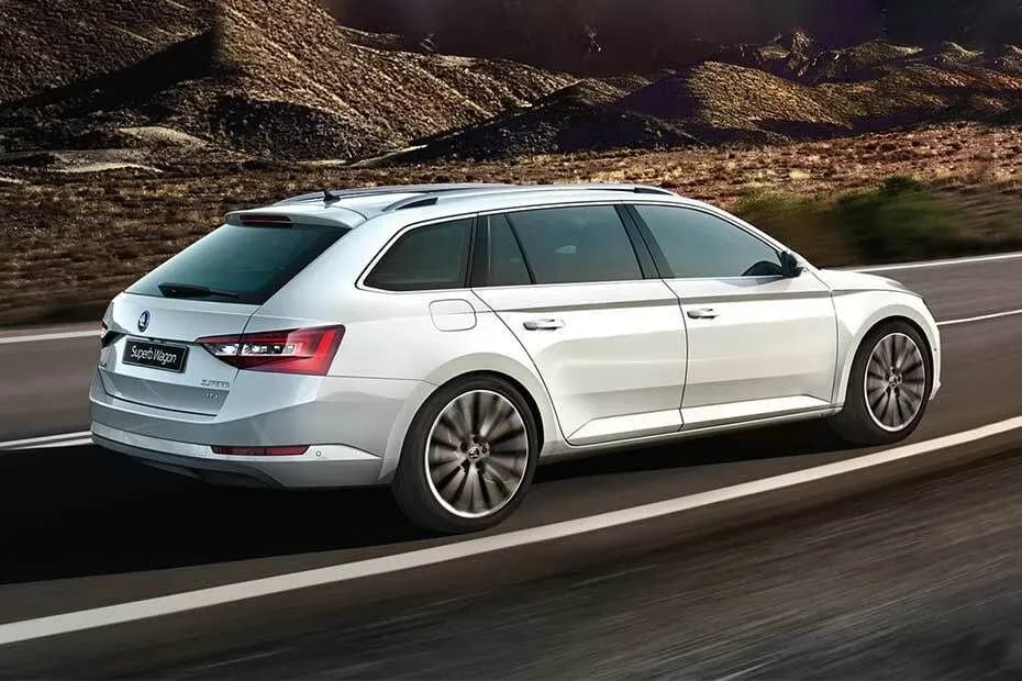 Skoda Superb Wagon – photo 3