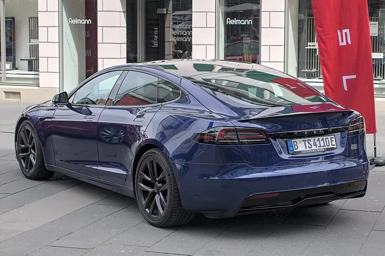 Tesla Model S – photo 5