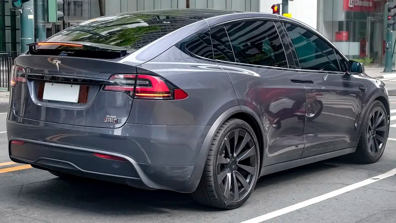 Tesla Model X – photo 6