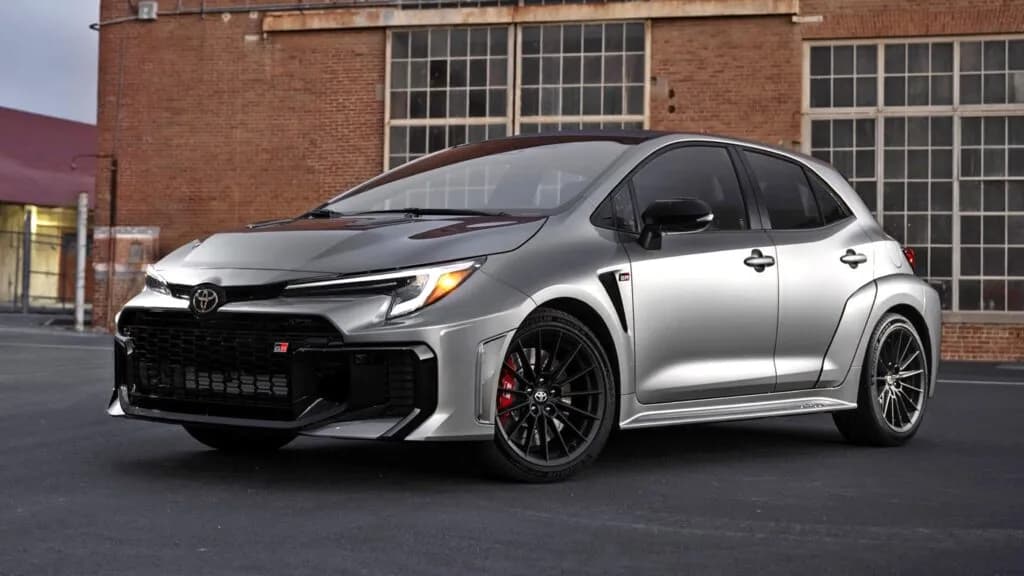 Toyota GR Corolla – photo 2