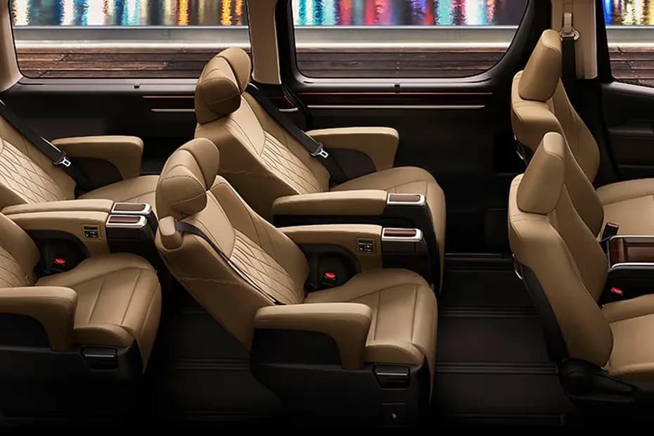 Toyota Granvia – photo 4