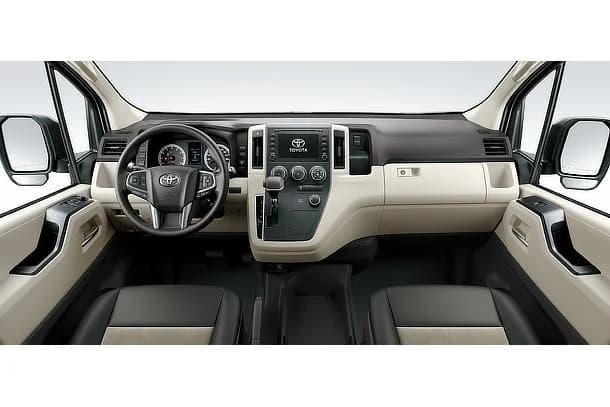 Toyota Hiace – photo 6