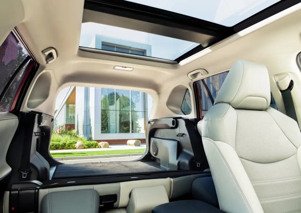 Toyota RAV 4 HEV – photo 6