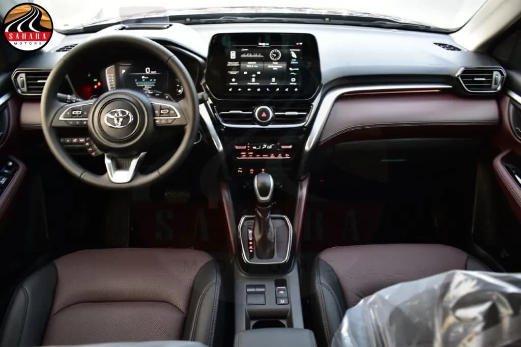 Toyota Urban Cruiser – photo 6