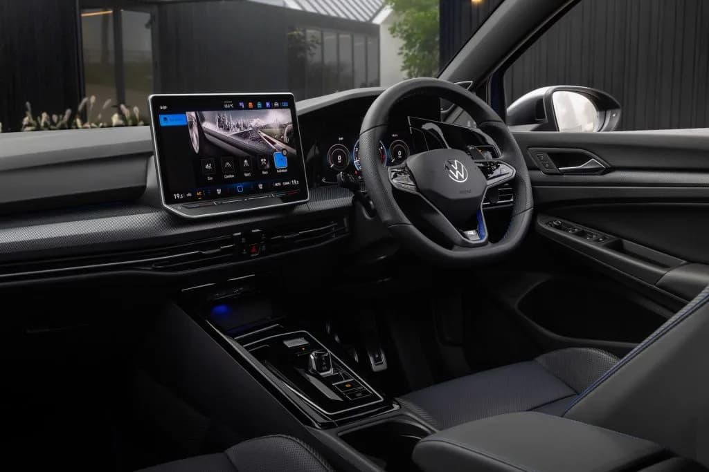 Volkswagen Golf R – photo 6