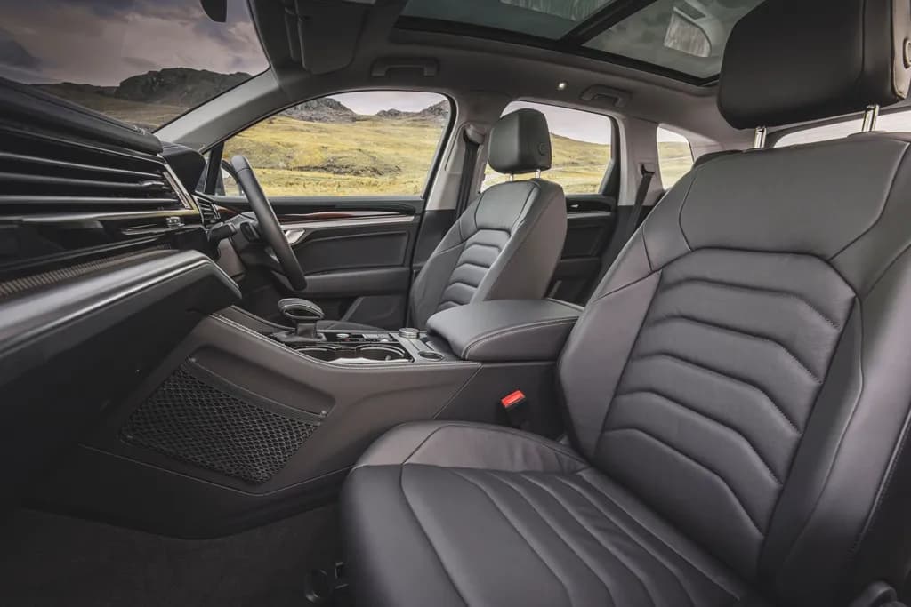 Volkswagen Touareg – photo 5