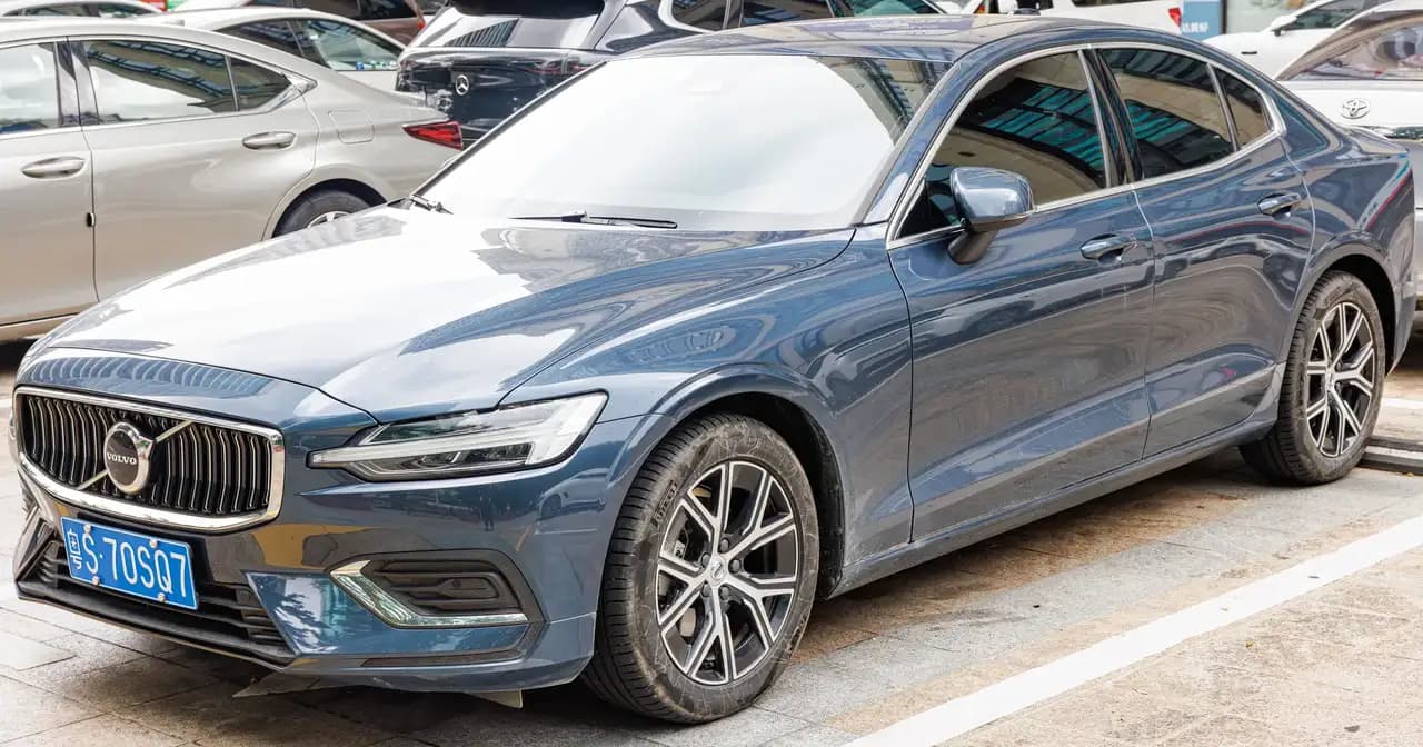 Volvo S60 – photo 5