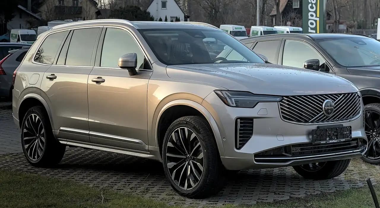 Volvo Xc90 – photo 3