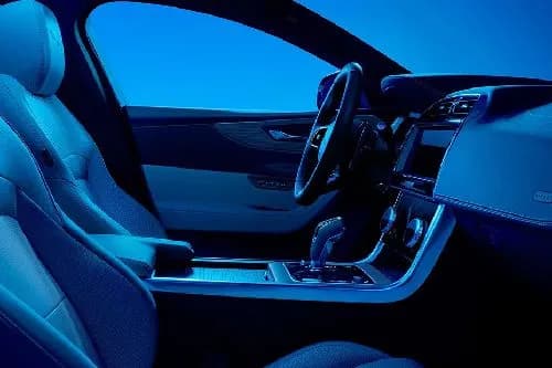 2025 Jaguar XE