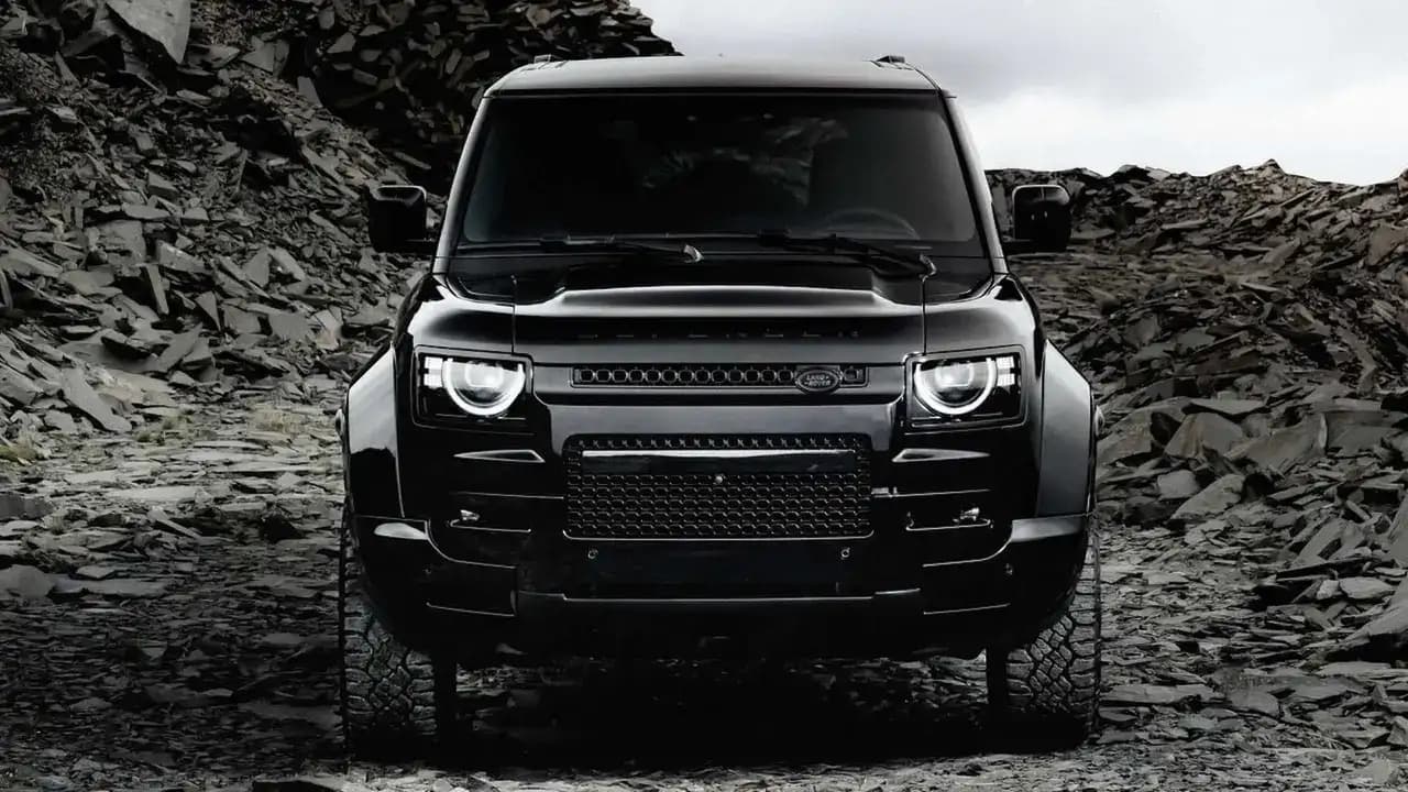 2026 Land Rover Defender OCTA