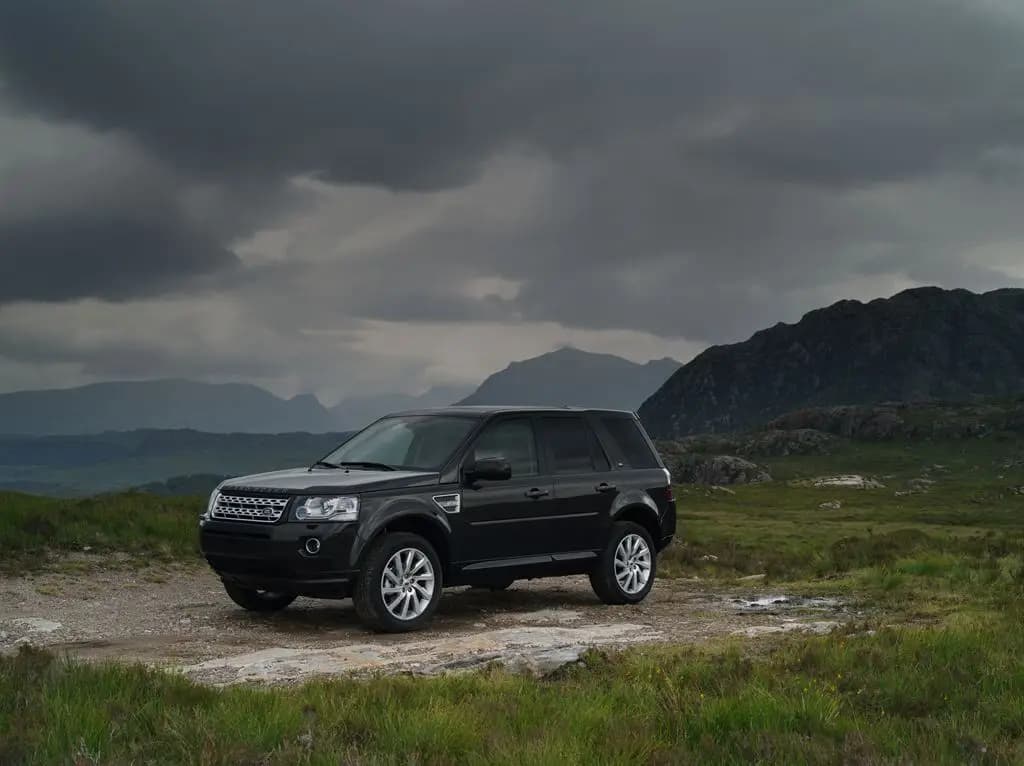 2026 Land Rover LR2