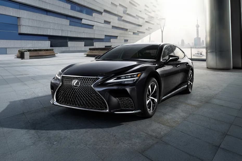 2025 Lexus LS Hybrid