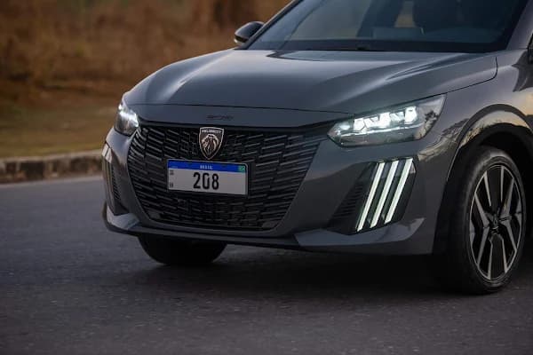 2025 Peugeot 208 GT Line