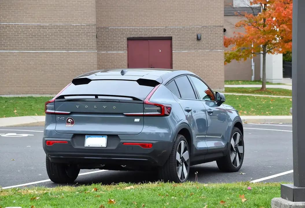 2026 Volvo C40 Recharge