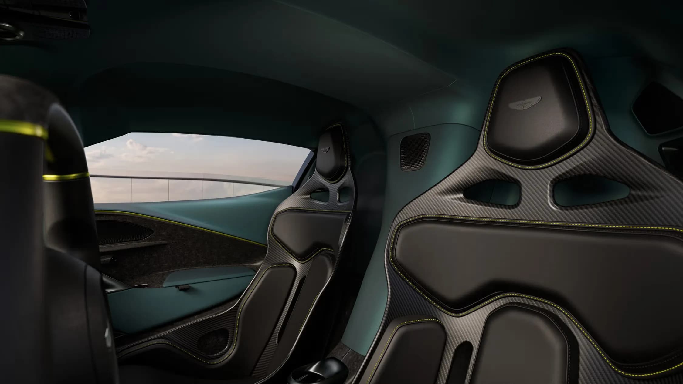 Aston Martin Valhalla – photo 3