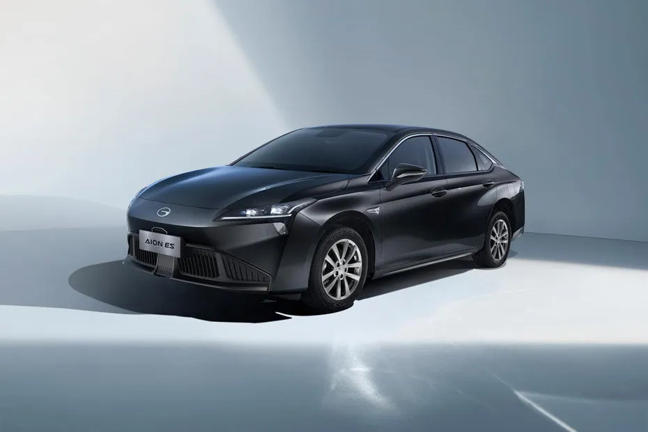 GAC Aion ES – photo 1